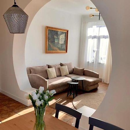 New Winwinstay Residence In Heart Of Old Town รีกา ภายนอก รูปภาพ