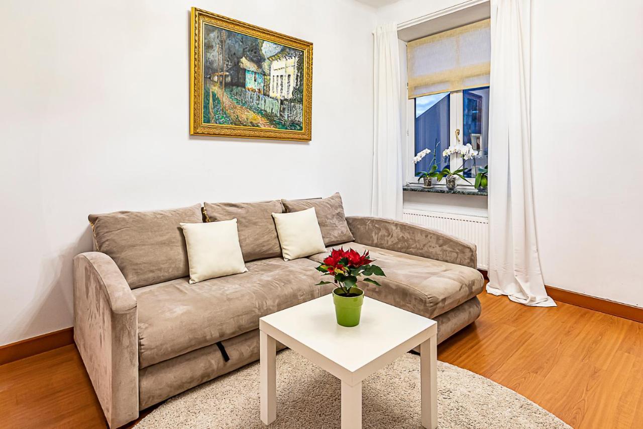 New Winwinstay Residence In Heart Of Old Town รีกา ภายนอก รูปภาพ